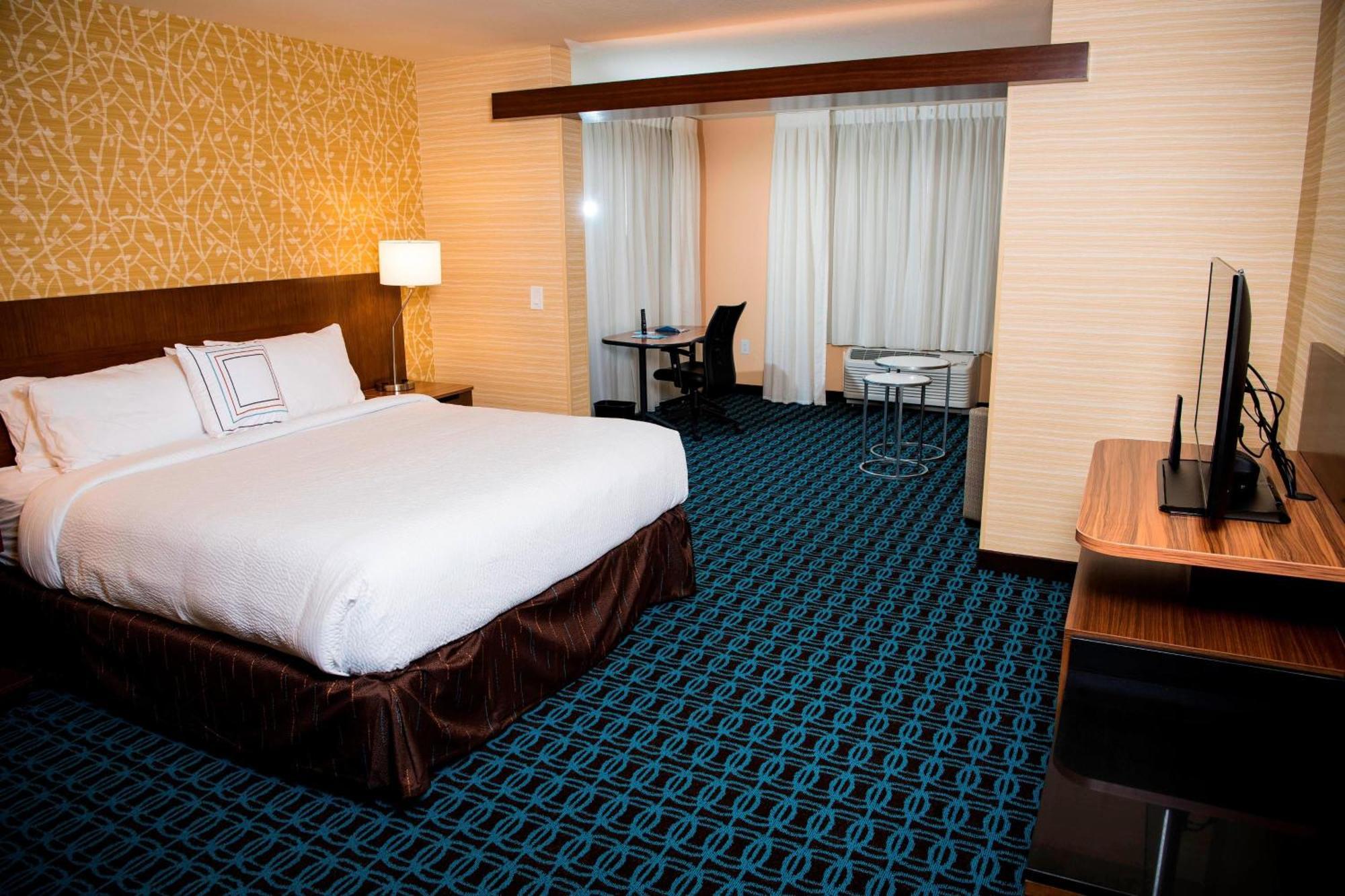 Fairfield Inn & Suites By Marriott Cincinnati Uptown/University Area Exterior foto